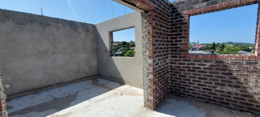 6 Bedroom Property for Sale in Sunrise On Sea Eastern Cape